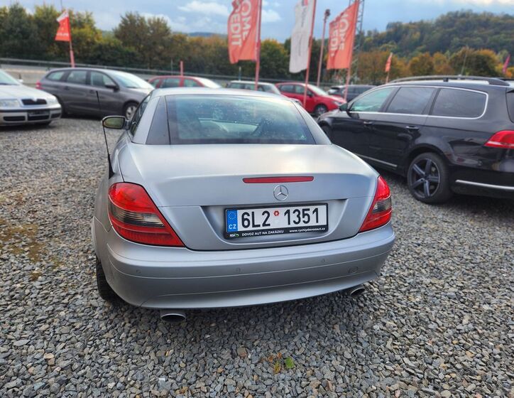Mercedes-Benz SLK 9