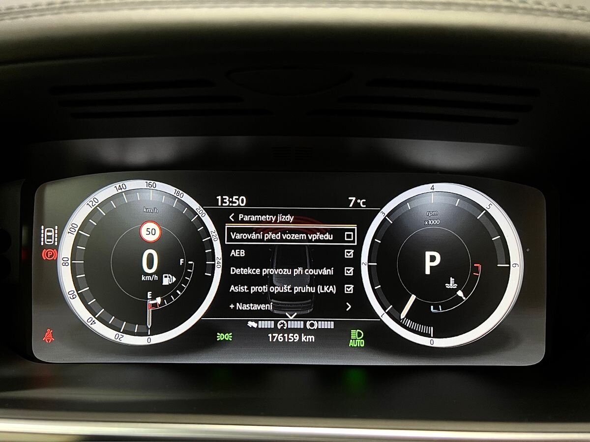 Land Rover Range Rover SUV / Terénní 4,4 l 250 kw