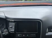 Mitsubishi Outlander SUV / Terénní 2,3 l 110 kw