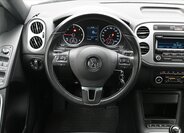 Volkswagen Tiguan SUV 2,0 l 81 kw