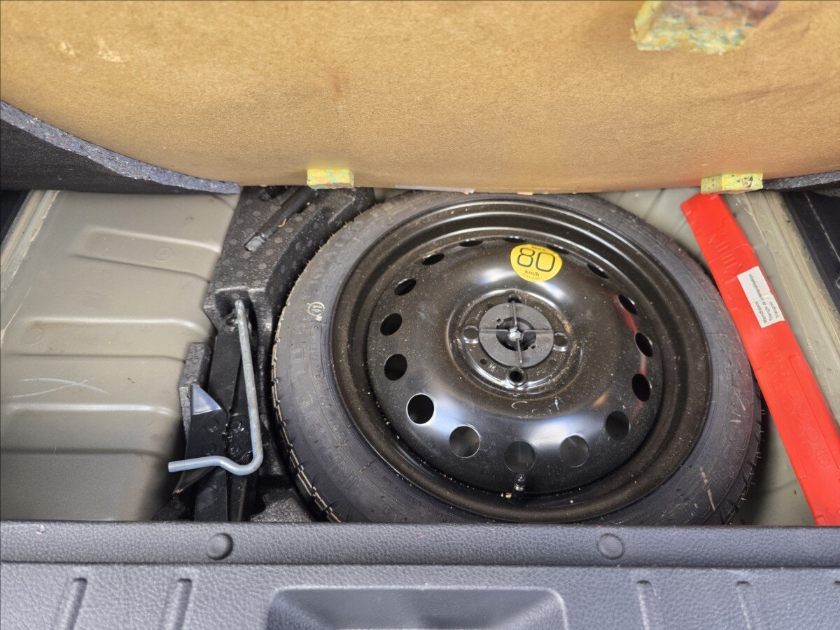 Nissan Note Hatchback 1,5 l 66 kw