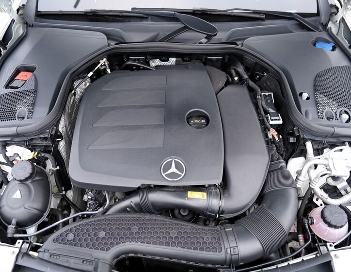 Mercedes-Benz Třídy E 10