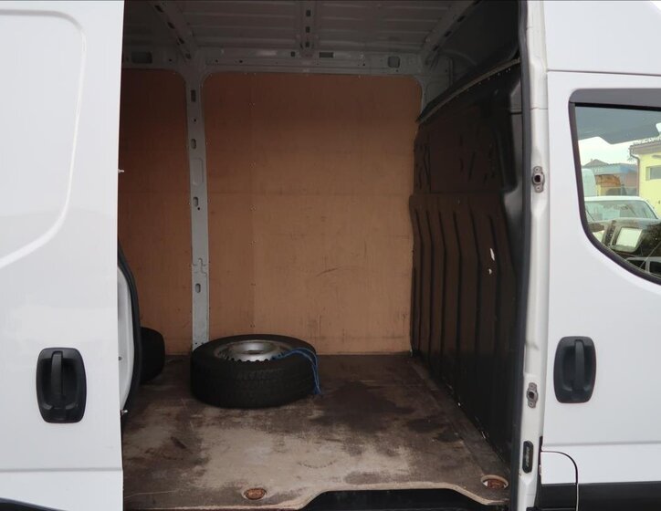 Iveco Daily Ostatní 2,3 l 115 kw