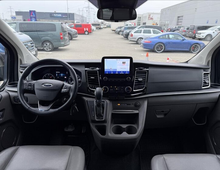 Ford Tourneo Custom MPV 2,0 l 136 kw