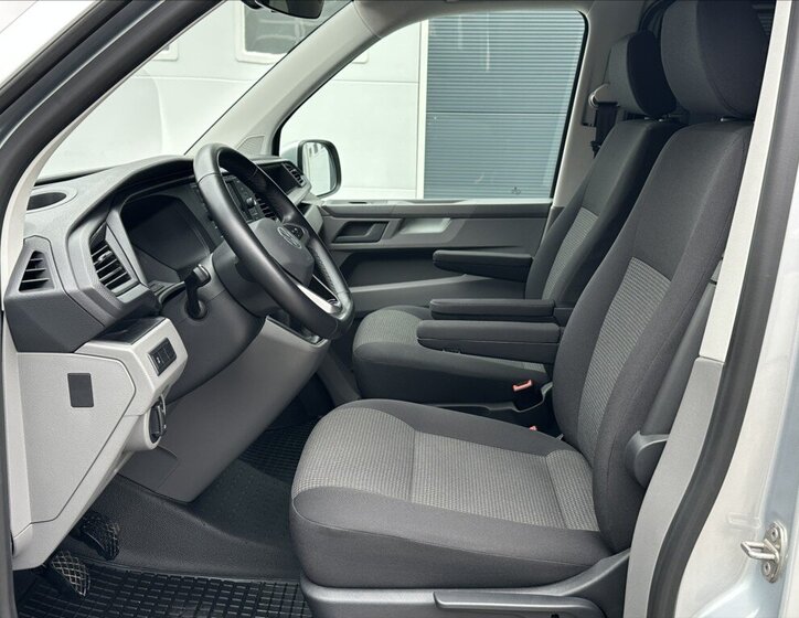 Volkswagen Transporter Kombi 2,0 l 110 kw