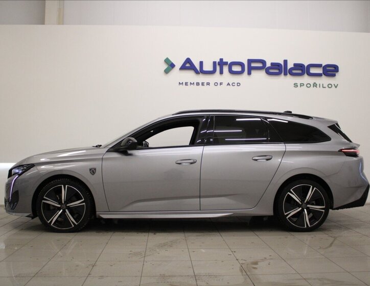 Peugeot 308 Kombi 1,2 l 96 kw