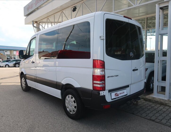 Mercedes-Benz Sprinter Kombi 2,2 l 120 kw