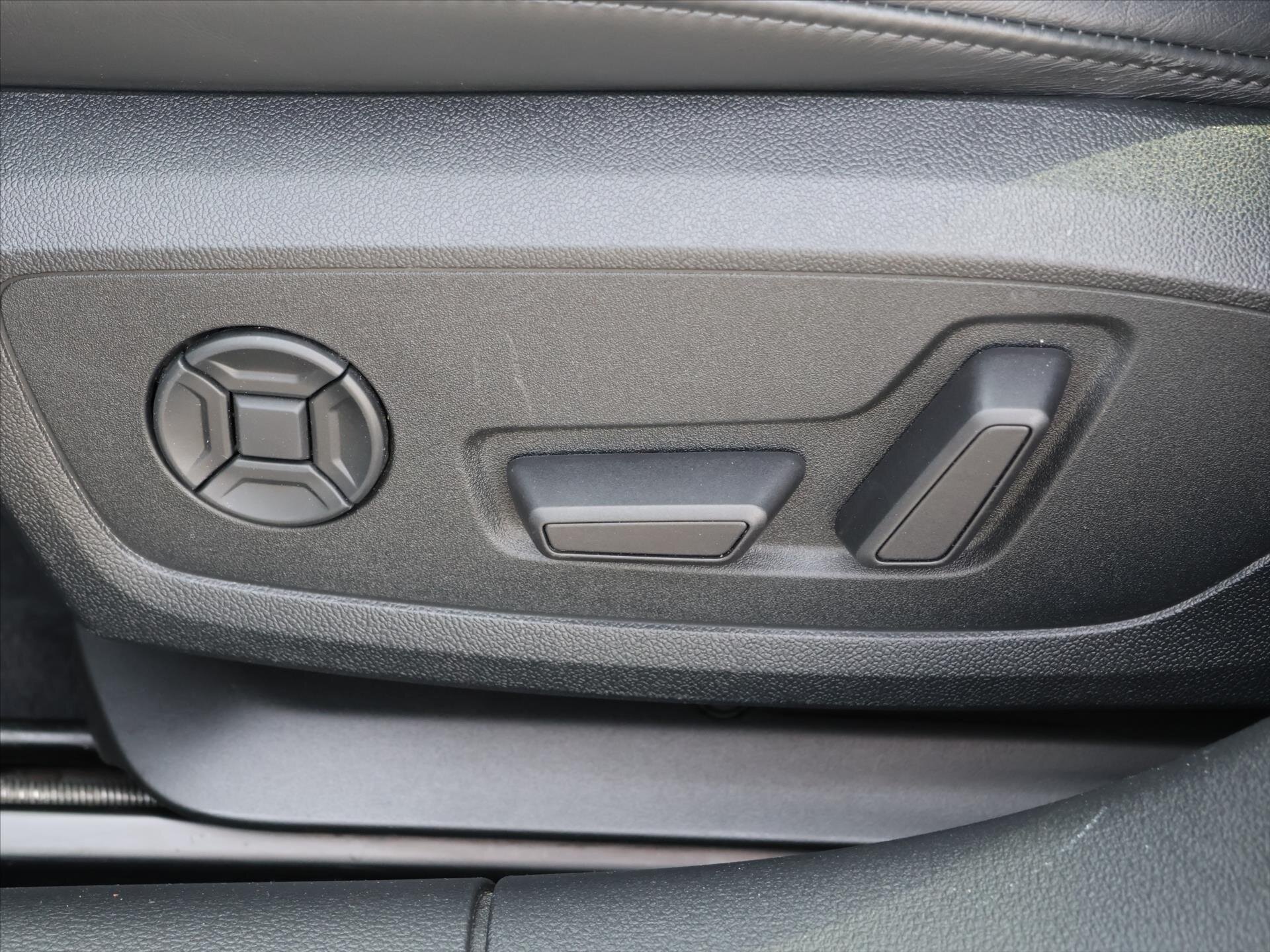 Audi S7 Hatchback 3,0 l 253 kw