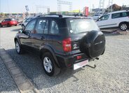 Toyota RAV4 SUV / Terénní 2,0 l 85 kw