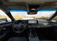 Lexus ES 300h Sedan / Limuzína 2,5 l 160 kw