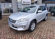 Toyota RAV4 Kombi 2,0 l 116 kw