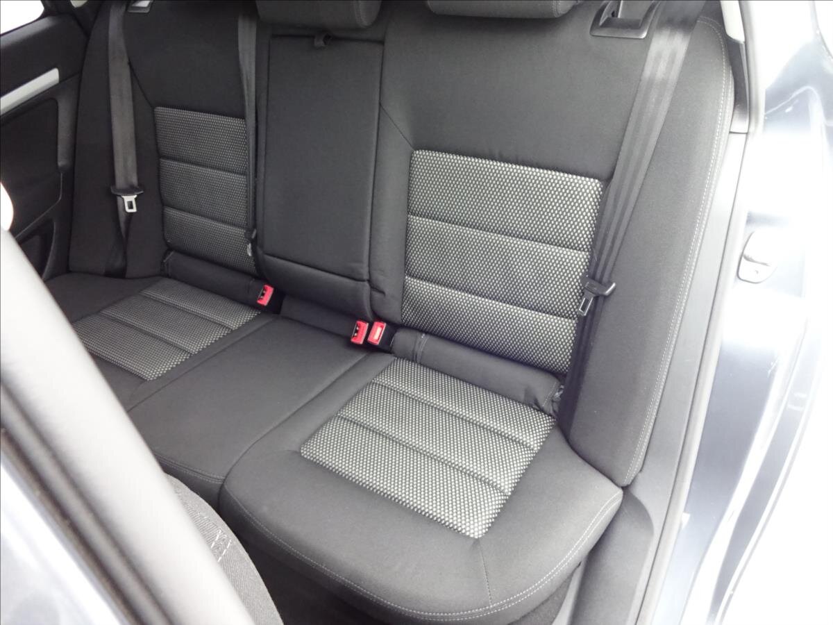 Škoda Octavia Kombi 1,8 l 118 kw