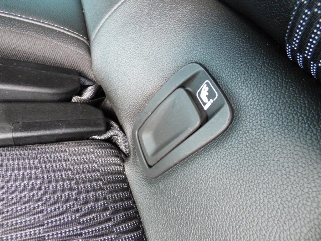 Opel Insignia Kombi 2,0 l 154 kw