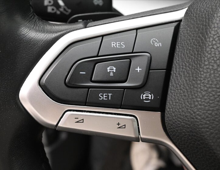 Volkswagen Golf Kombi 2,0 l 110 kw