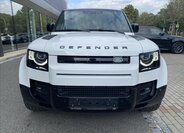 Land Rover Defender 4