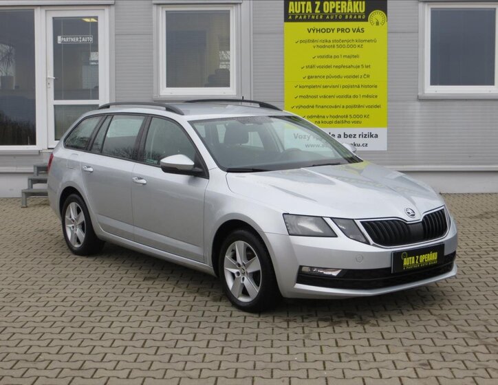 Škoda Octavia 1