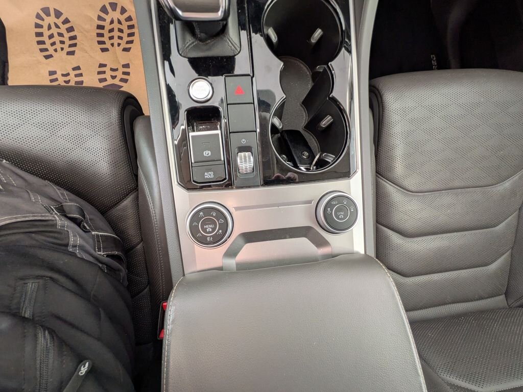 Volkswagen Touareg SUV / Terénní 3,0 l 210 kw