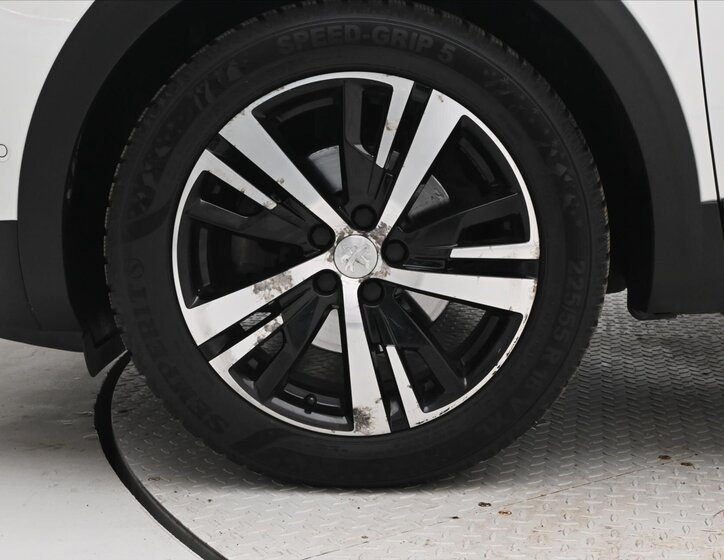 Peugeot 5008 SUV / Terénní 1,6 l 133 kw