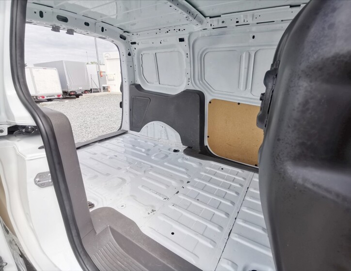 Ford Transit Connect 16
