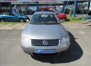 Volkswagen Passat 2