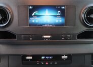 Mercedes-Benz Sprinter 14