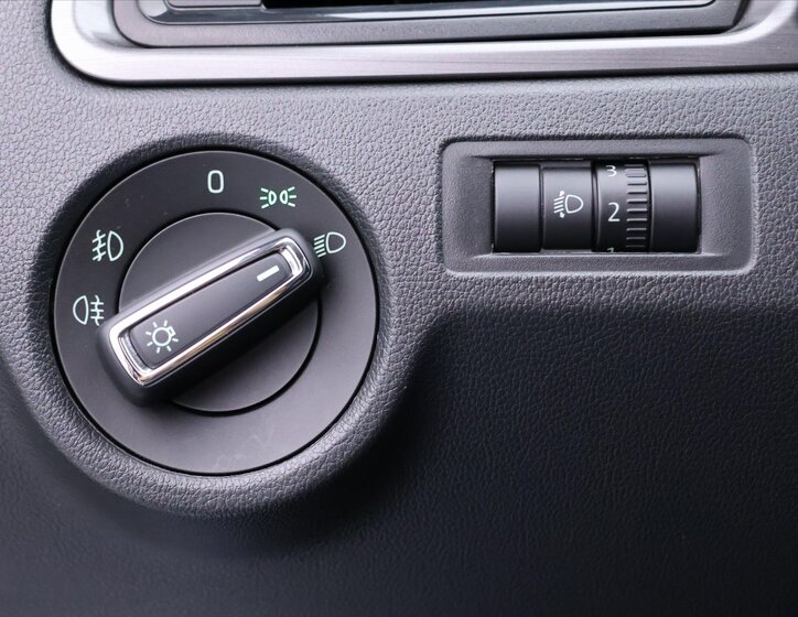 Škoda Rapid Hatchback 1,6 l 85 kw