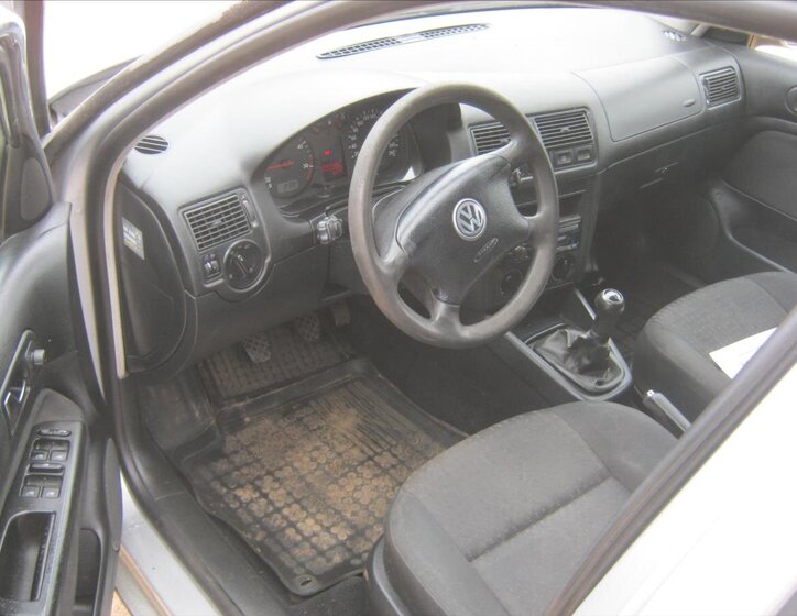 Volkswagen Golf Kombi 1,9 l 74 kw
