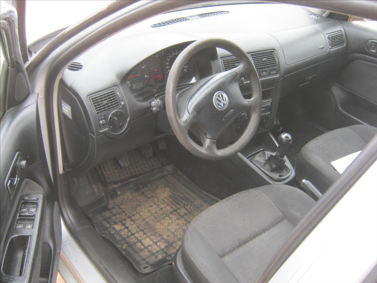 Volkswagen Golf Kombi 1,9 l 74 kw