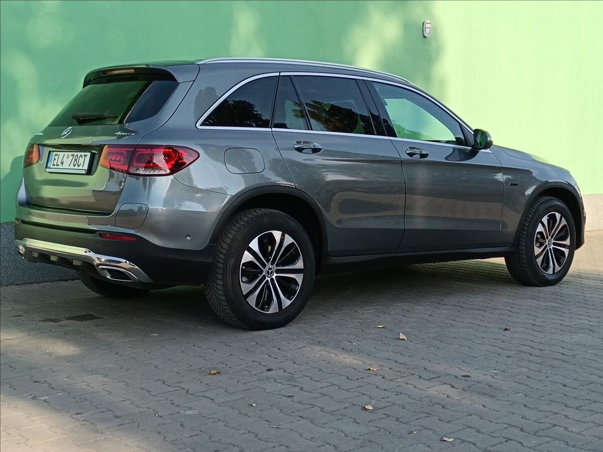 Mercedes-Benz GLC SUV / Terénní 2,0 l 225 kw