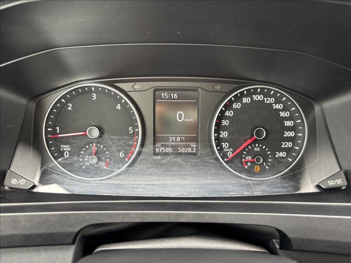 Volkswagen Transporter Skříň 2,0 l 75 kw