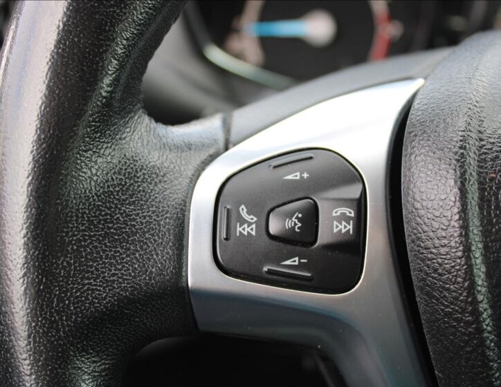 Ford B-MAX Kombi 998,0 74 kw