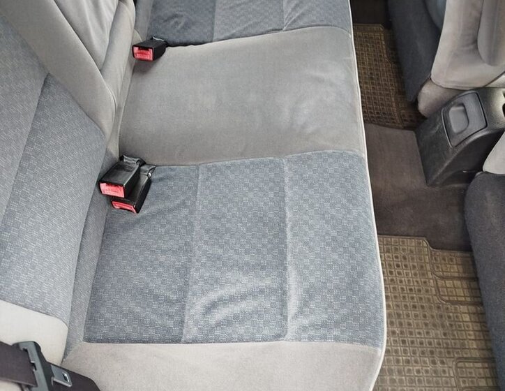 Peugeot 406 Sedan / Limuzína 2,0 l 80 kw