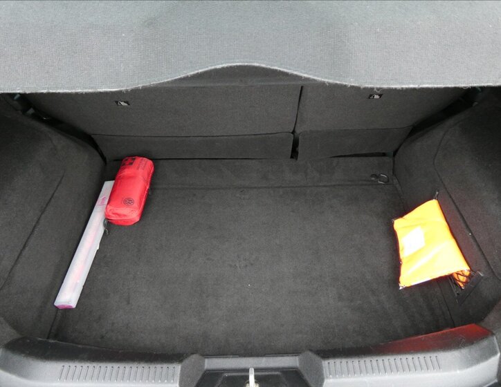 Lancia Delta Hatchback 1,4 l 88 kw