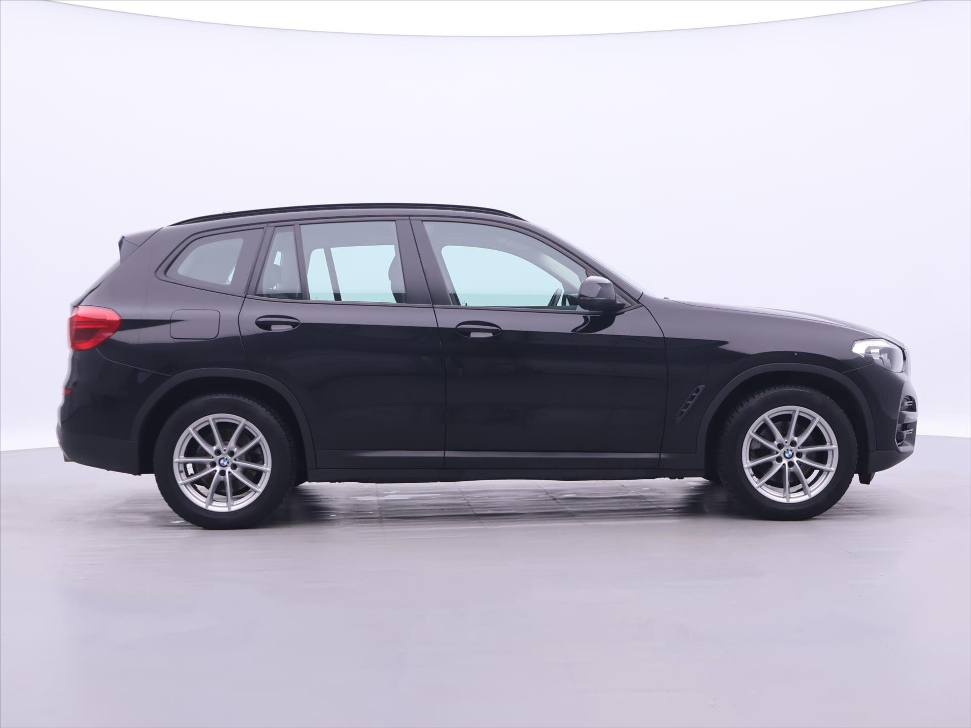BMW X3 SUV / Terénní 2,0 l 140 kw