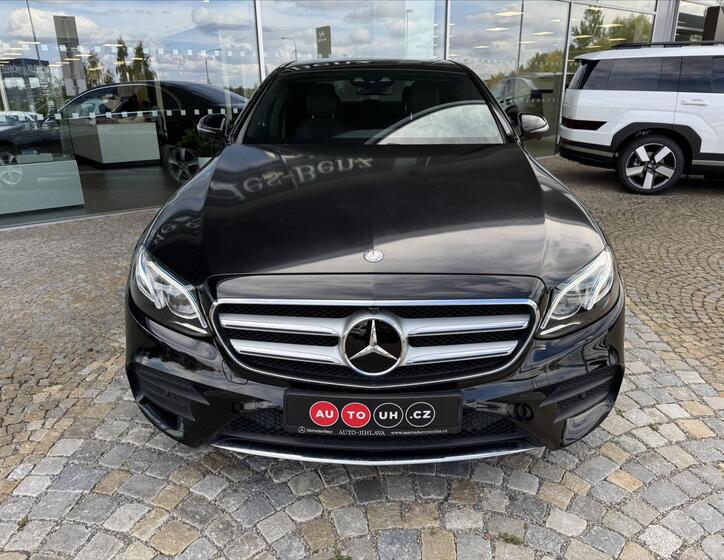 Mercedes-Benz Třídy E 2