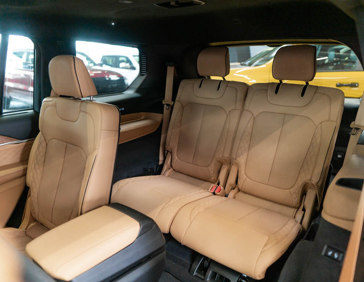 Jeep Grand Cherokee 44