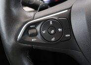 Opel Grandland SUV / Terénní 1,6 l 147 kw