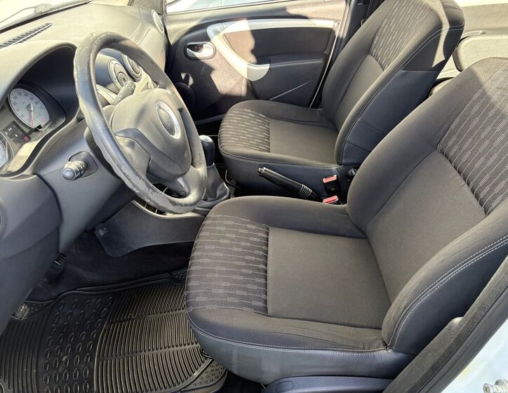 Dacia Logan Kombi 1,6 l 64 kw