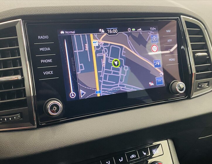 Škoda Karoq SUV / Terénní 1,5 l 110 kw