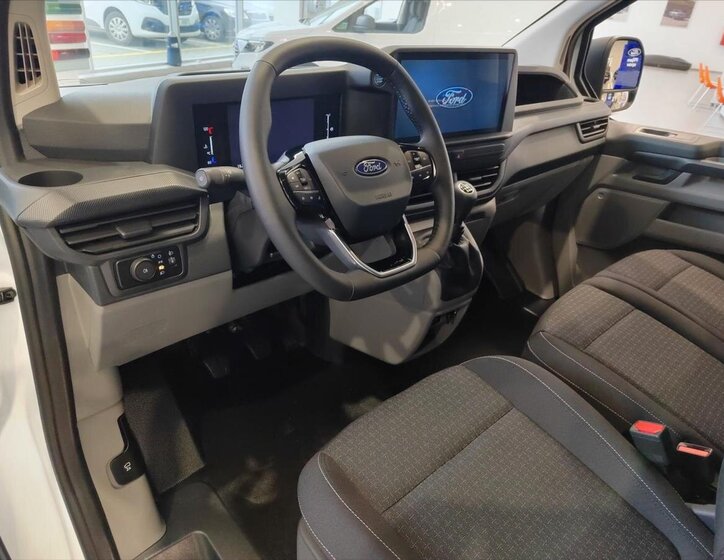 Ford Transit Custom Skříň 2,0 l 100 kw