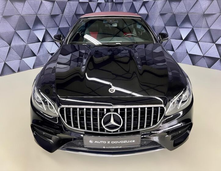 Mercedes-Benz Třídy E 4