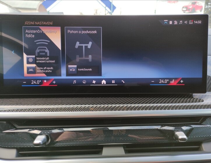 BMW X6 SUV / Terénní 3,0 l 250 kw