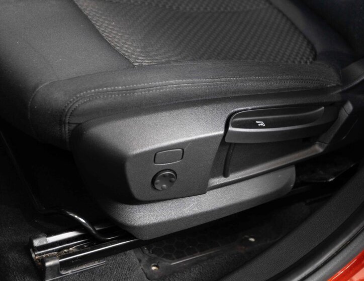 BMW X1 SUV / Terénní 2,0 l 110 kw