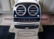 Mercedes-Benz Třídy S Sedan / Limuzína 4,0 l 345 kw