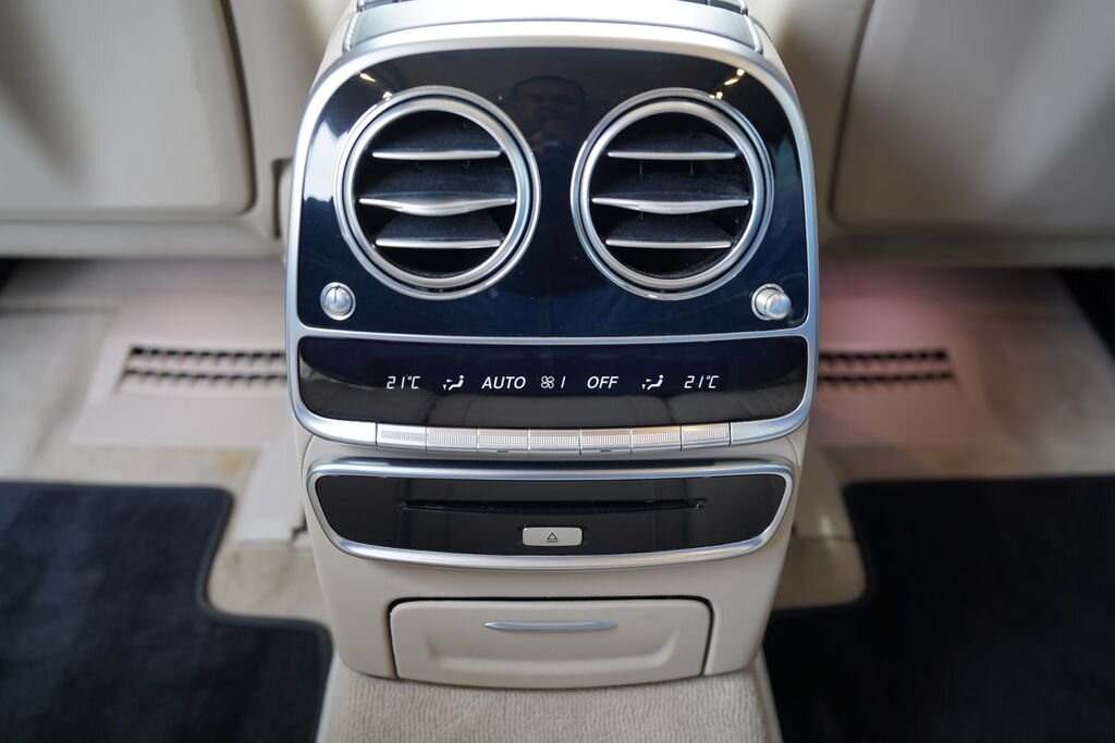 Mercedes-Benz Třídy S Sedan / Limuzína 4,0 l 345 kw