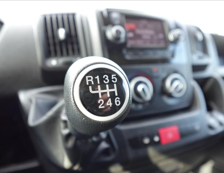 Opel Movano Valník 2,2 l 121 kw