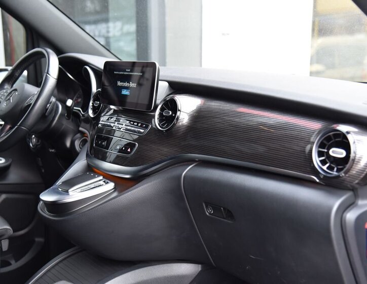 Mercedes-Benz Třídy V VAN-Minibus 2,0 l 174 kw