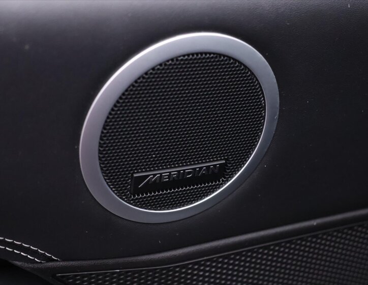 Land Rover Discovery 20