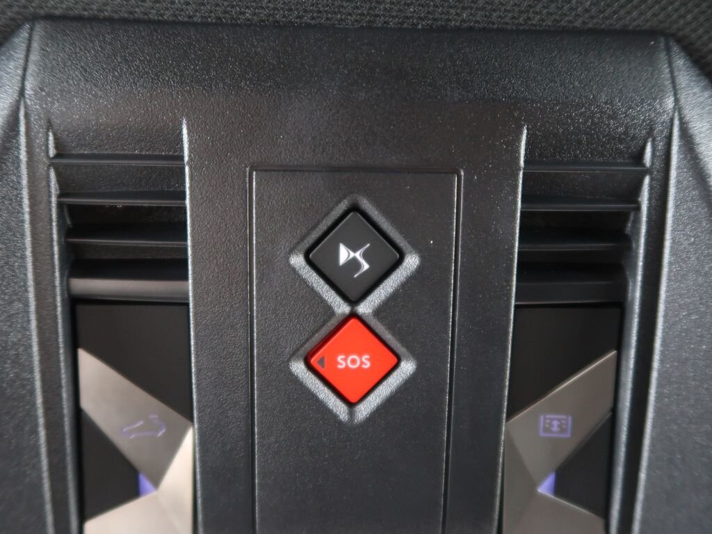 DS Automobiles DS7 Crossback SUV / Terénní 1,6 l 133 kw