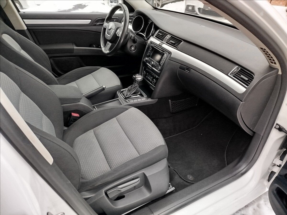 Škoda Superb Kombi 2,0 l 103 kw